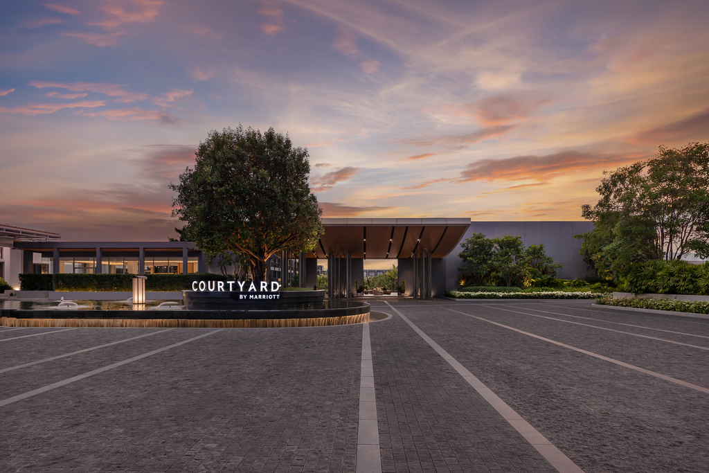 คอร์ทยาร์ด ขยายการเติบโตในภูเก็ต เปิดตัว คอร์ทยาร์ด บาย แมริออท ภูเก็ต ฉลอง เบย์ รีสอร์ท